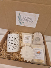 Load image into Gallery viewer, Wedding Day Gift Set